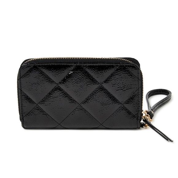 Pretty No Boundaries Black Quilted Kendra Wallet Wristlet Stud Detail NEW - Picture 2 of 4